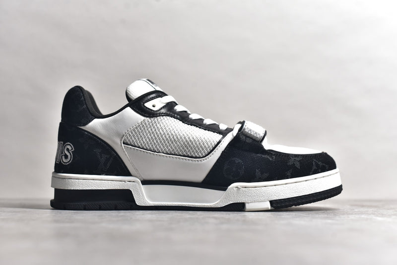 Tênis LV Trainer Low