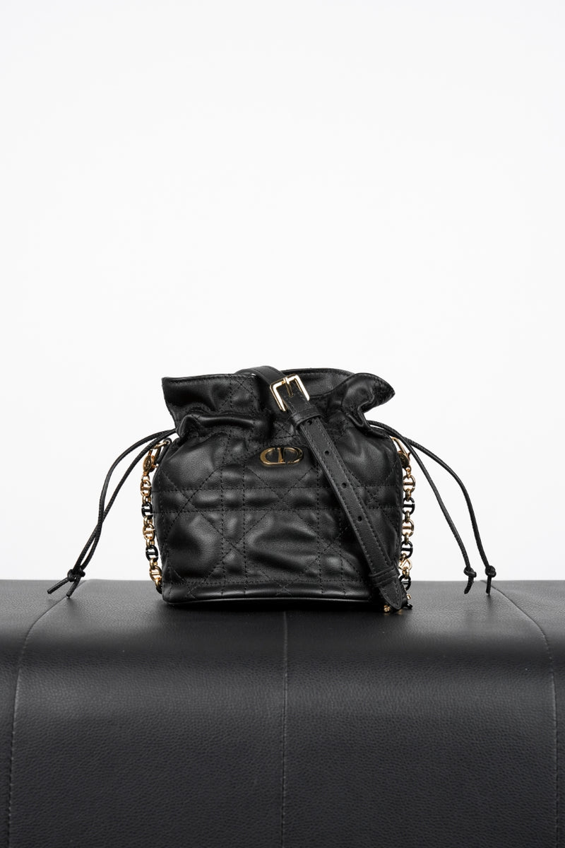 Bolsa Montaigne Mini Bucket Dior