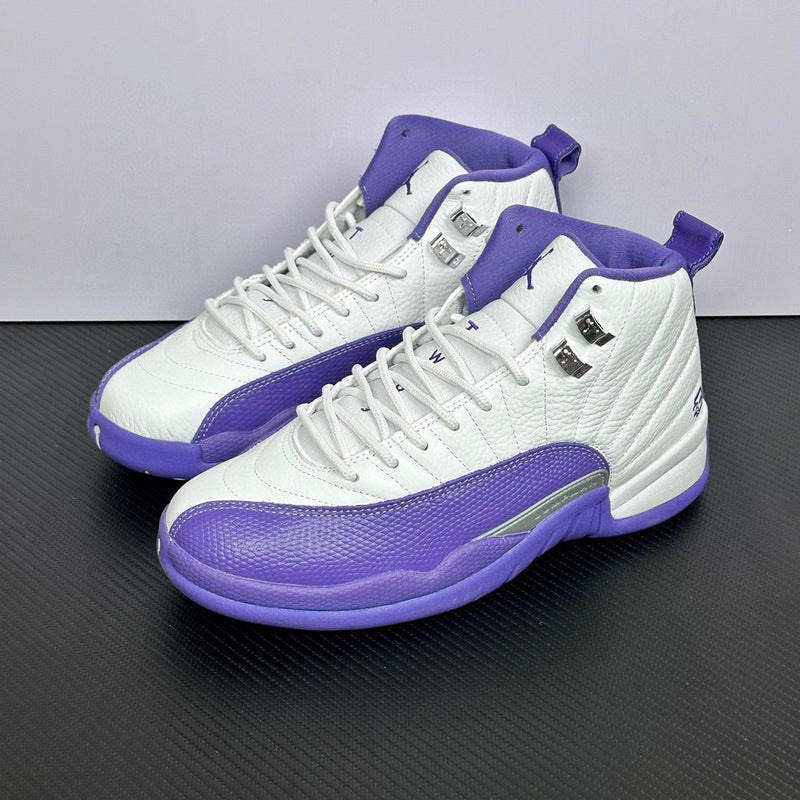 Tênis Air Jordan 12 Retro