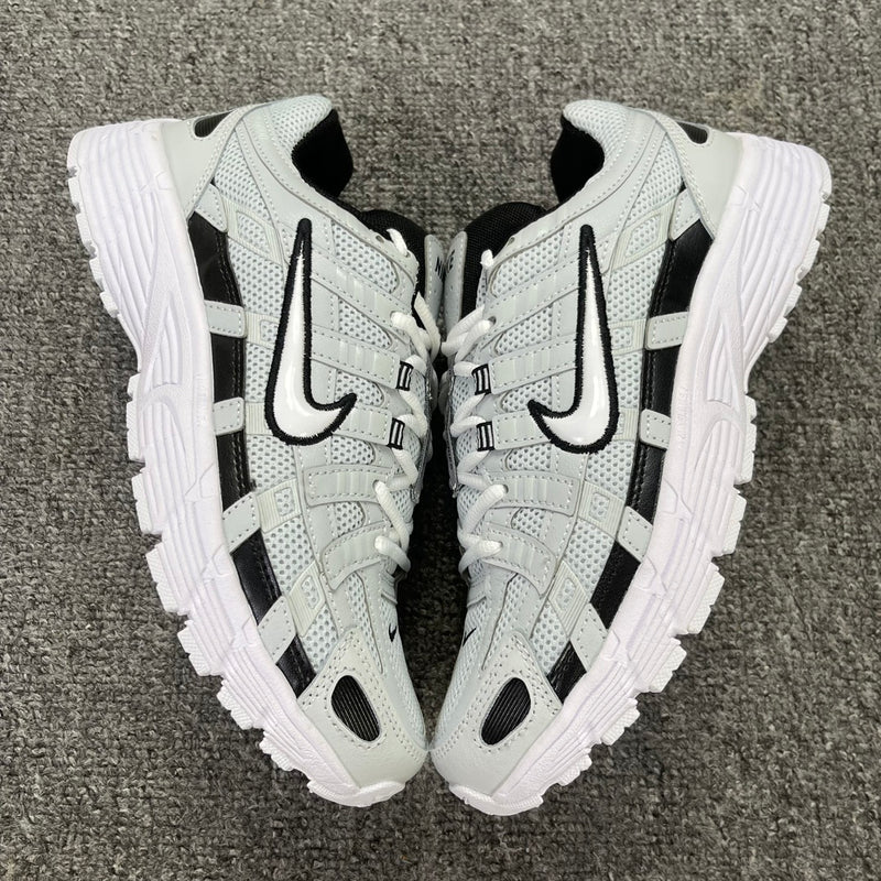 Tênis Nike P-6000