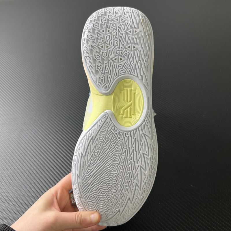 Tênis Nike Kyrie 5 Low