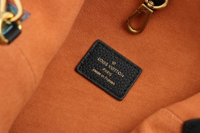 Bolsa Low Key Hobo PM Louis Vuitton