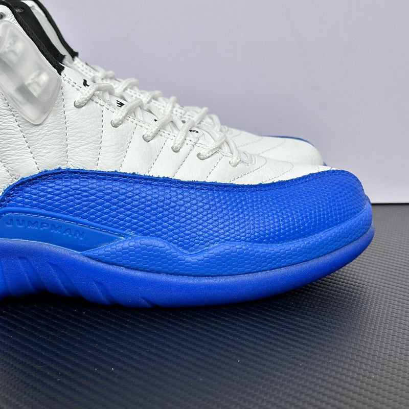 Tênis Air Jordan 12 Retro