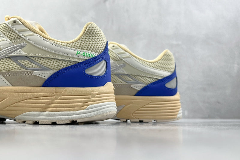Tênis Nike P-6000