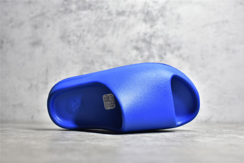 Chinelo Adidas Yeezy Slide