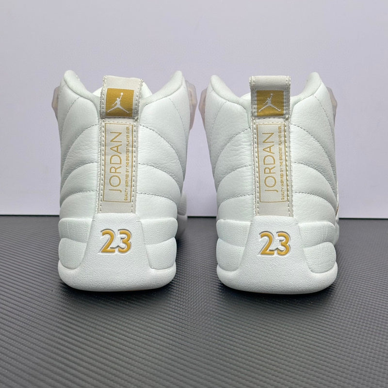 Tênis Air Jordan 12 Retro