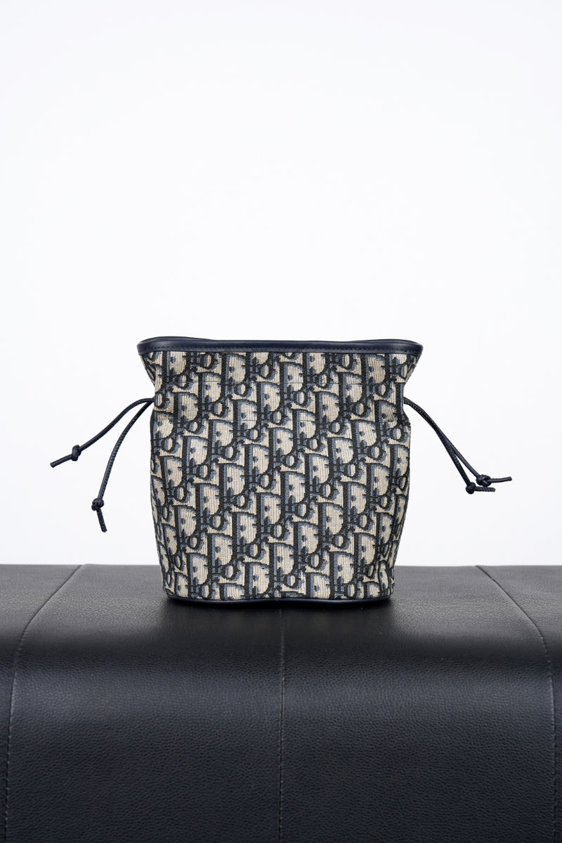 Bolsa Montaigne Mini Bucket Dior