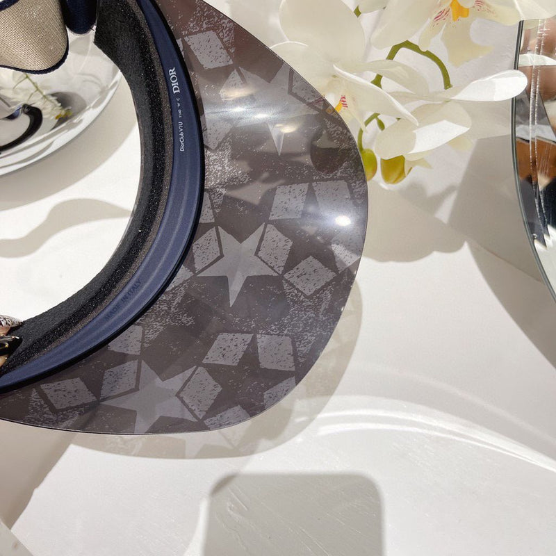 Viseira Dior Club