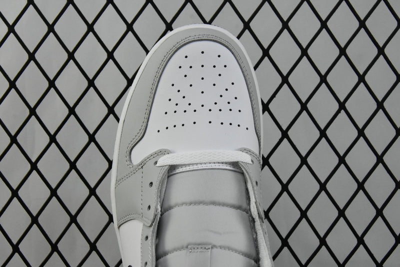 Tênis Air Jordan 1 MID