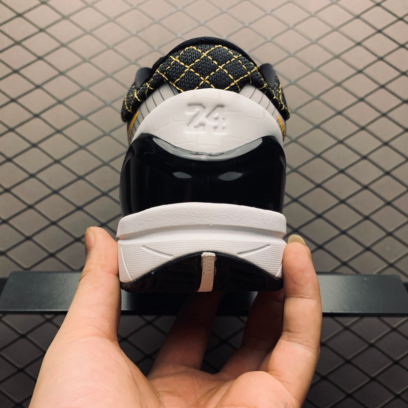 Tênis Nike Kobe 4