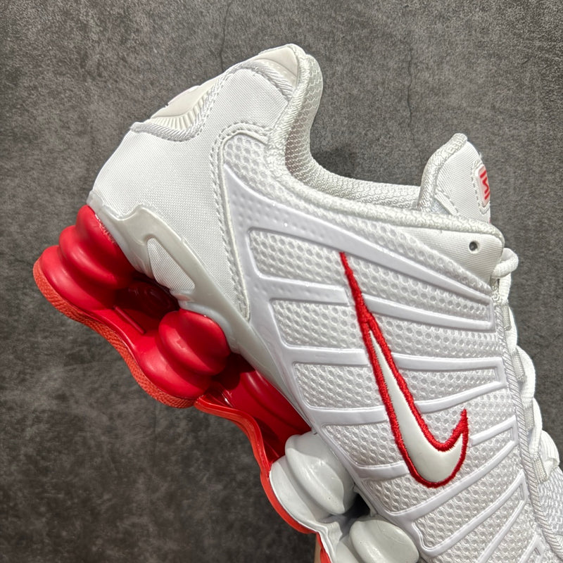 Tênis Nike Shox 12 mola