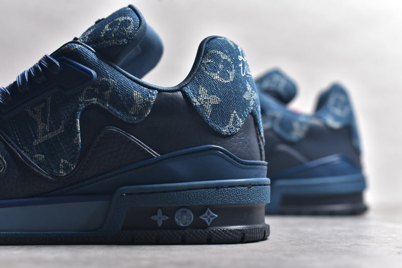 Tênis LV Trainer x Nigo