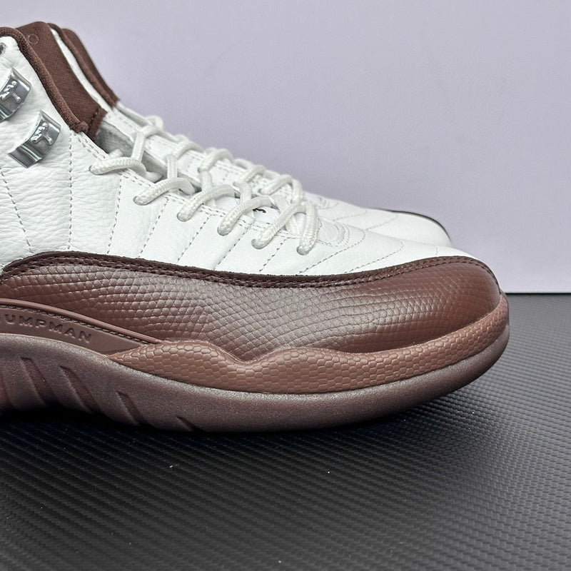 Tênis Air Jordan 12 Retro
