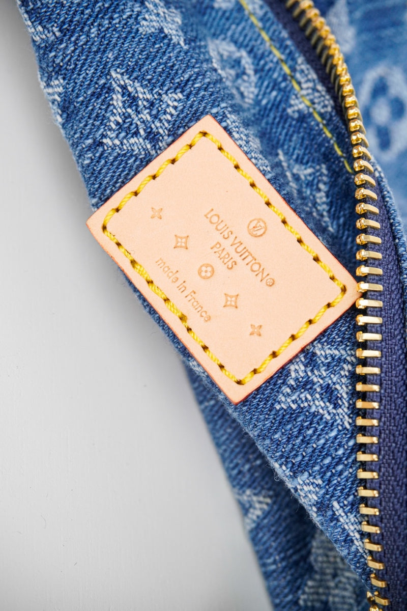 Bolsa Pochette Hills Louis Vuitton