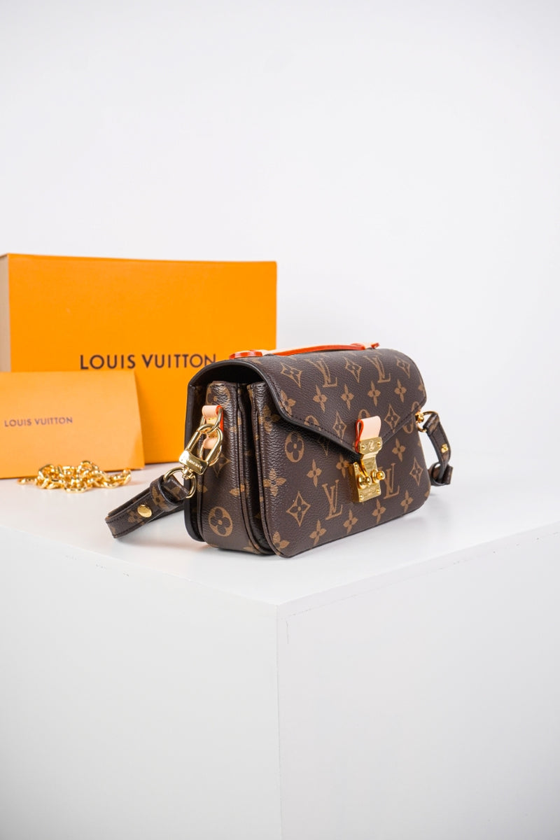 Bolsa Pochete Métis East West Louis Vuitton