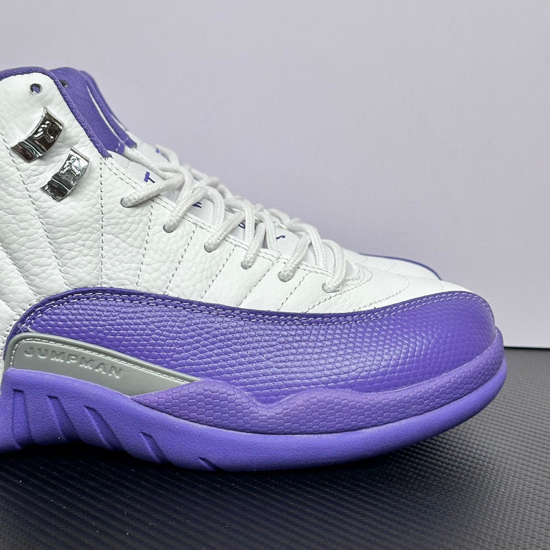 Tênis Air Jordan 12 Retro