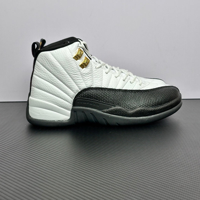 Tênis Air Jordan 12 Retro