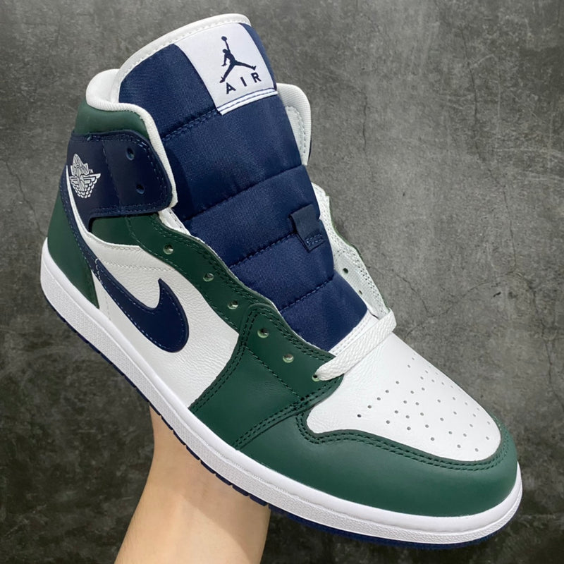 Tênis Air Jordan 1 MID