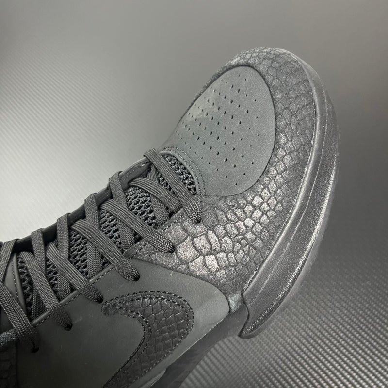 Tênis Nike Kobe 4 Versão "The Apocalypse"