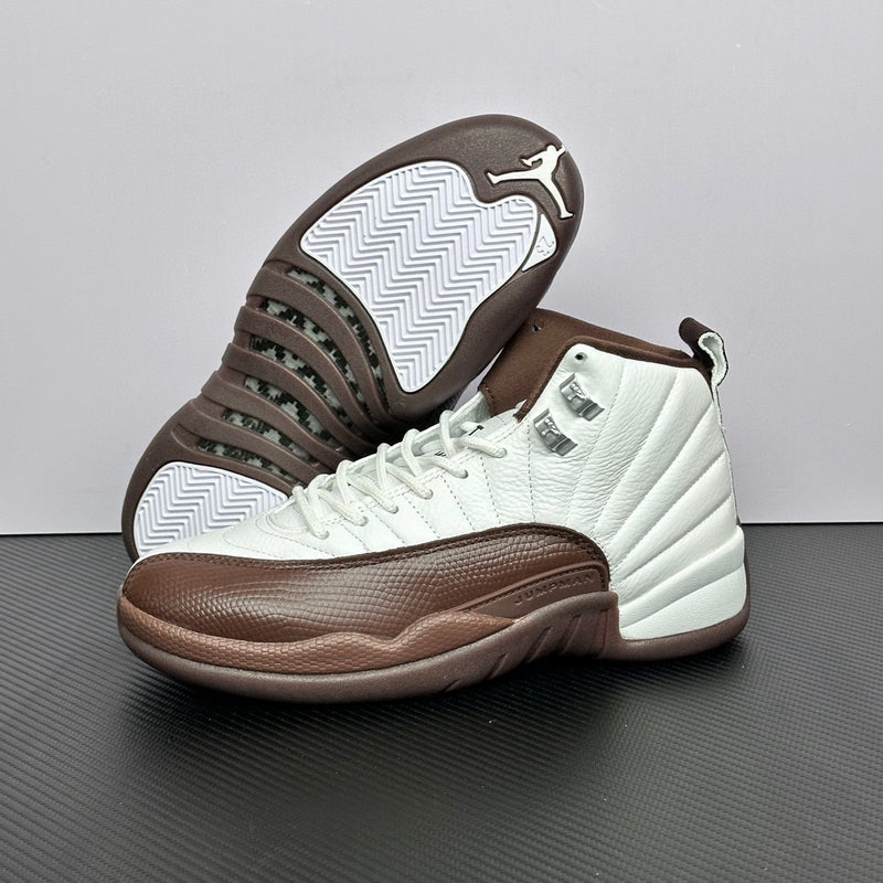 Tênis Air Jordan 12 Retro
