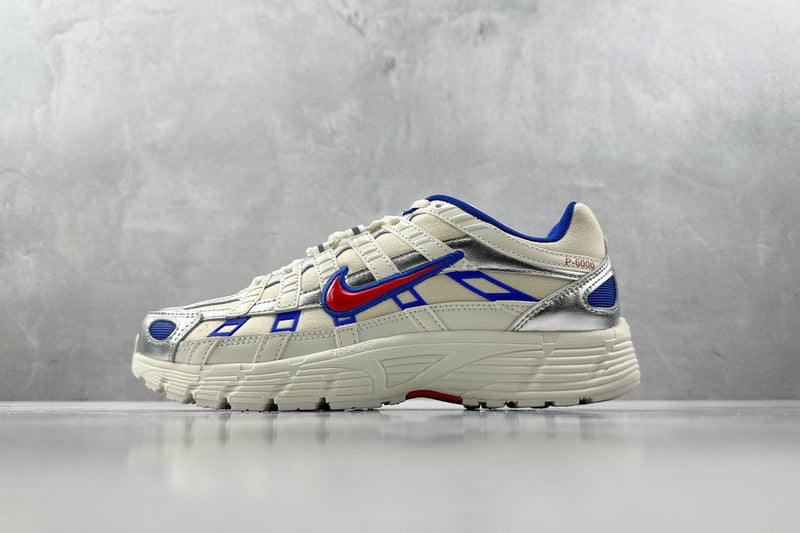 Tênis Nike P-6000