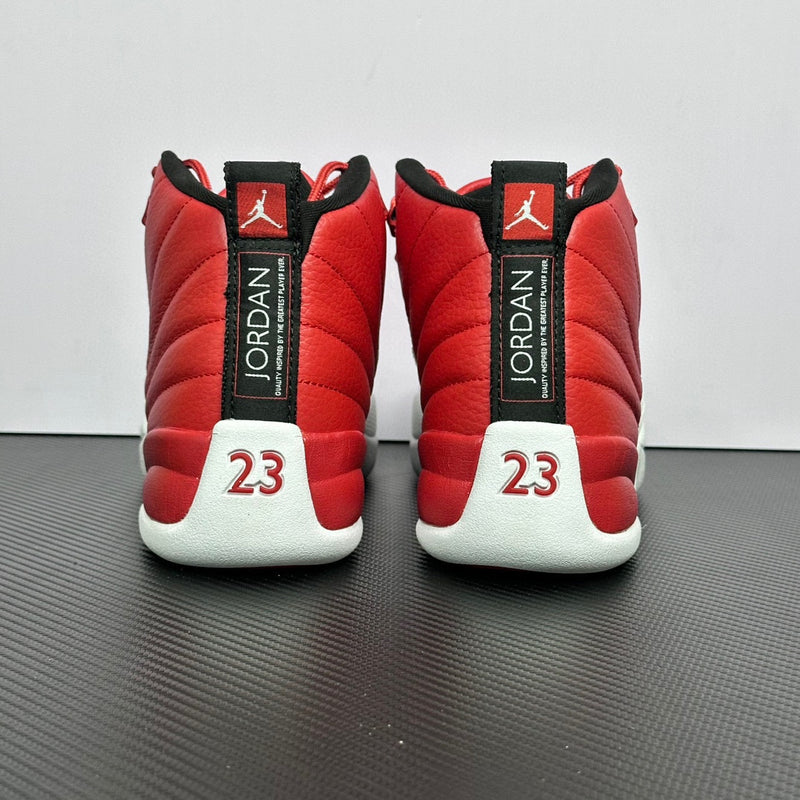 Tênis Air Jordan 12 Retro