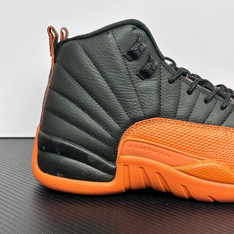 Tênis Air Jordan 12 Retro