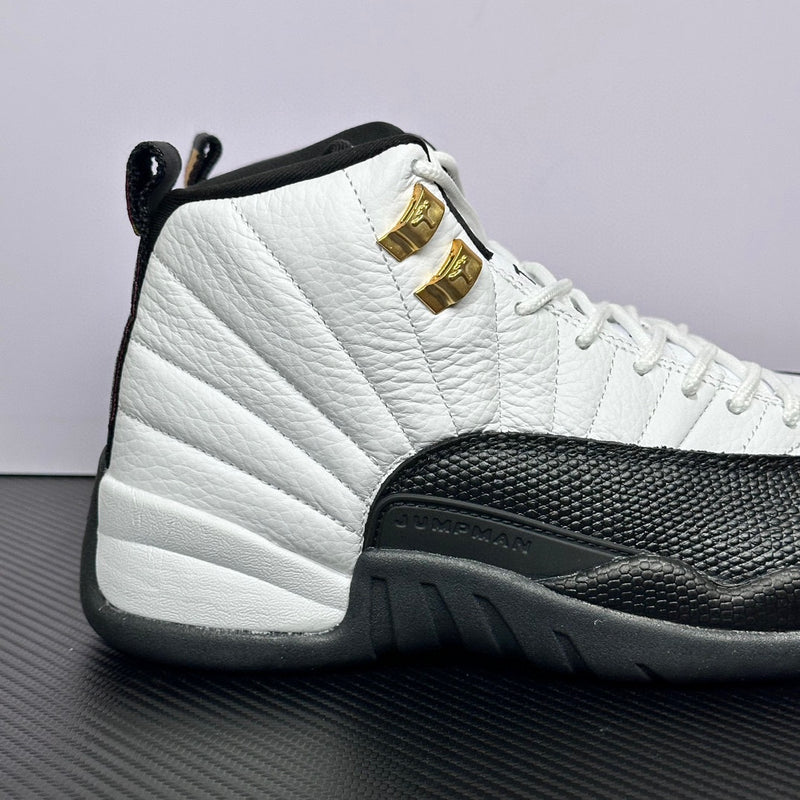 Tênis Air Jordan 12 Retro