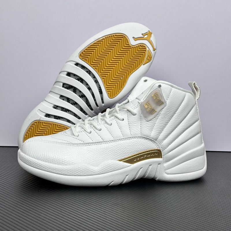 Tênis Air Jordan 12 Retro
