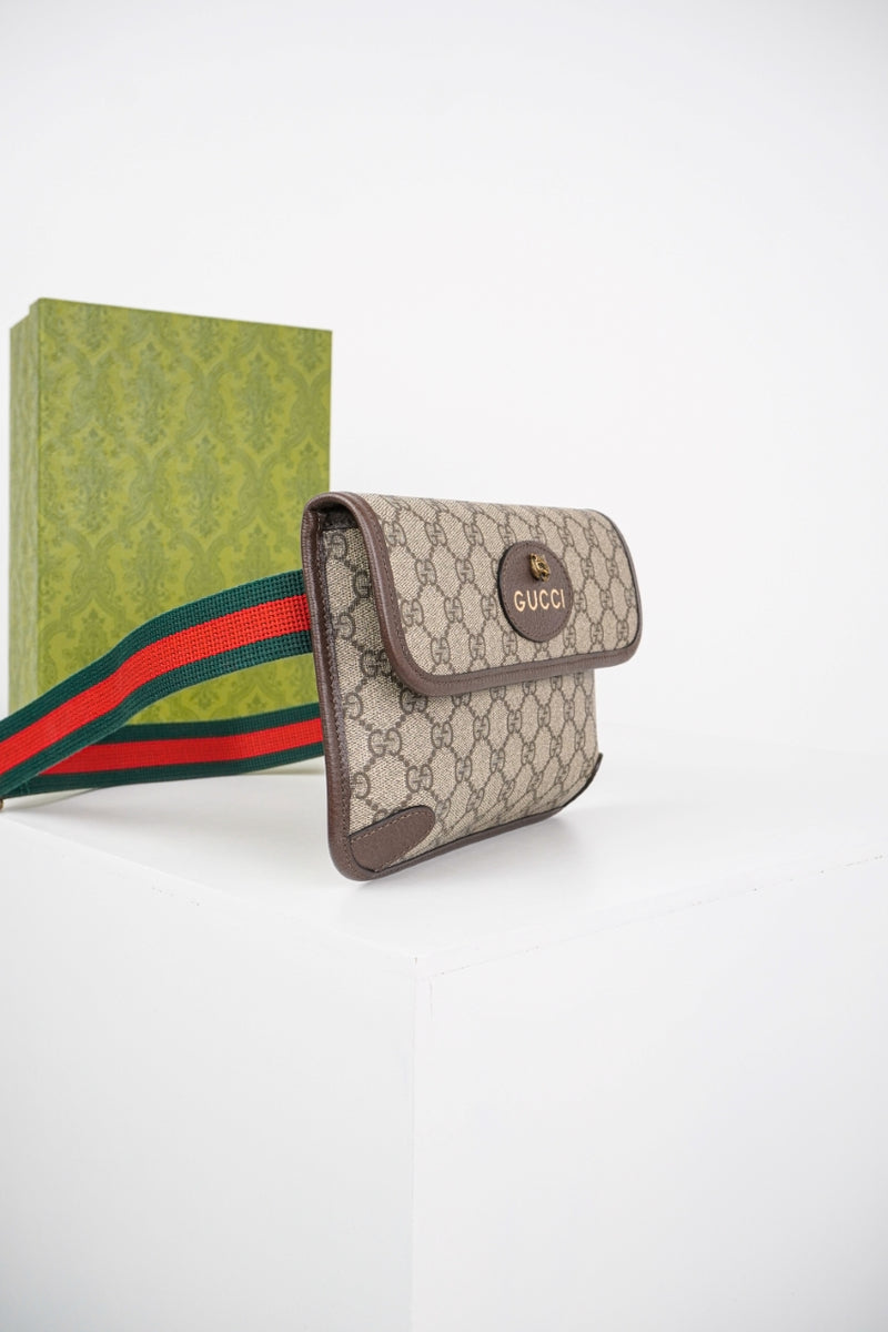 Bolsa Gucci GG Supreme Neo Vintage Belt Bag