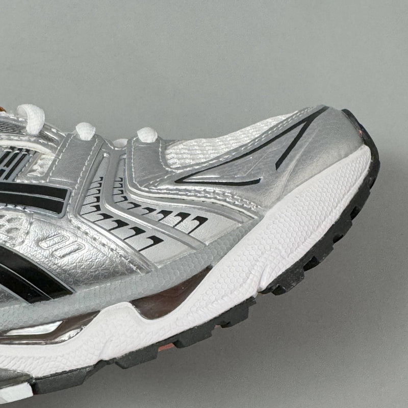 Tênis Asics Gel-Kayano 14
