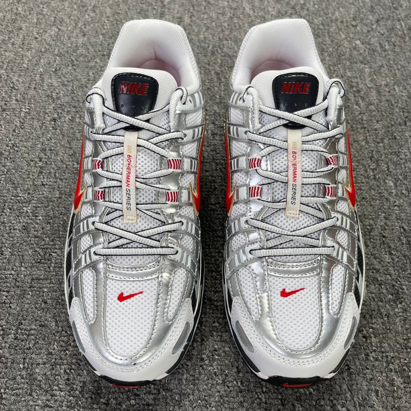 Tênis Nike P-6000
