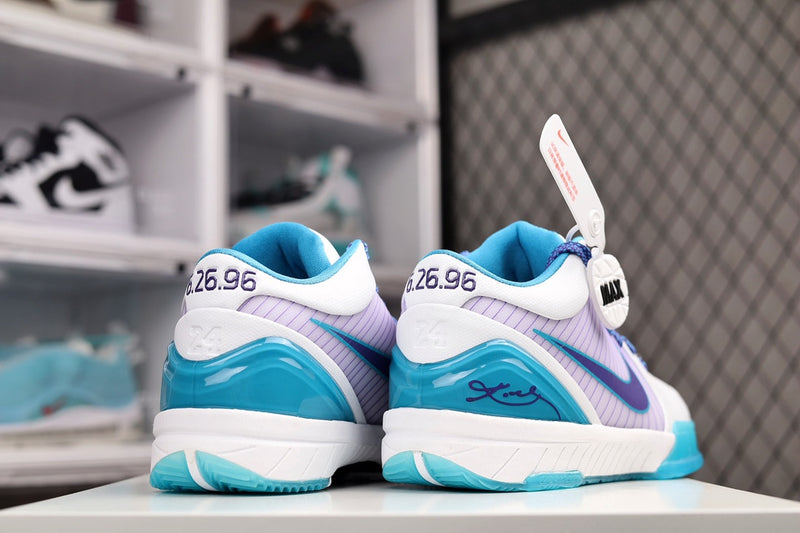 Tênis Nike Kobe 4