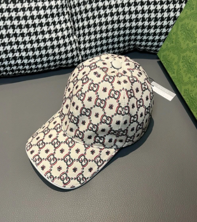 boné de beisebol Gucci