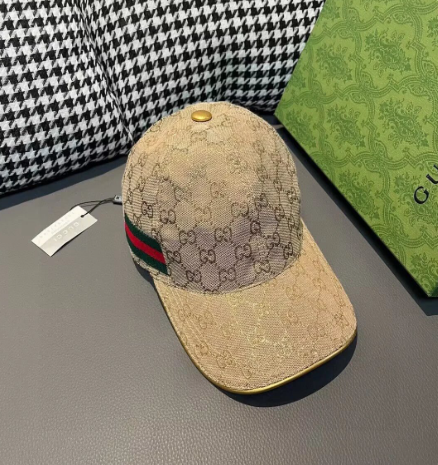 boné de beisebol Gucci