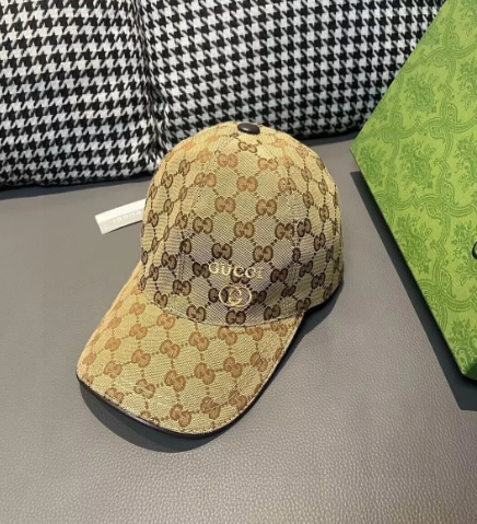 boné de beisebol Gucci