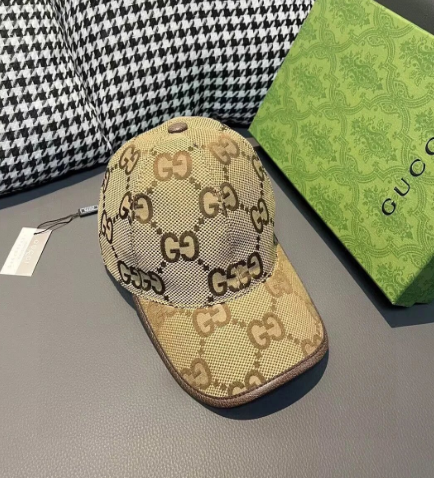 boné de beisebol Gucci