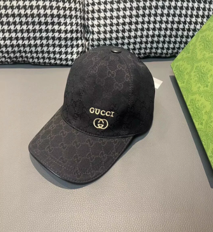 boné de beisebol Gucci