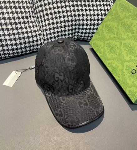 boné de beisebol Gucci