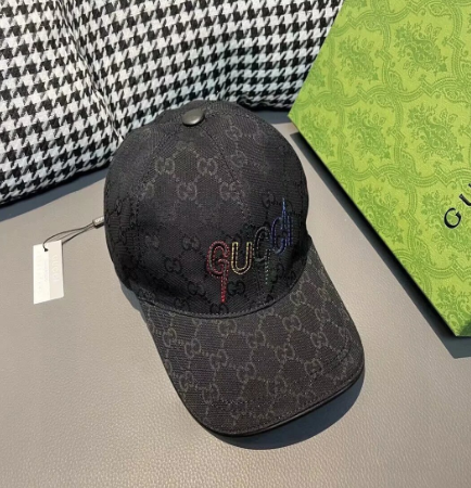 boné de beisebol Gucci